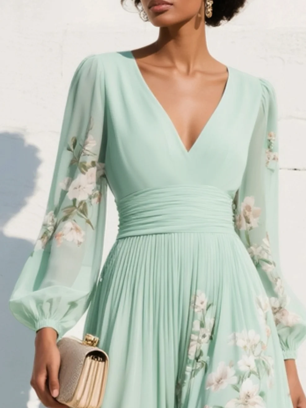 Vestido Midi Floral Plisado, Gasa Verde Claro Cuello V