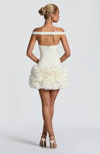 Aralyn™ | Vestido con volantes florales