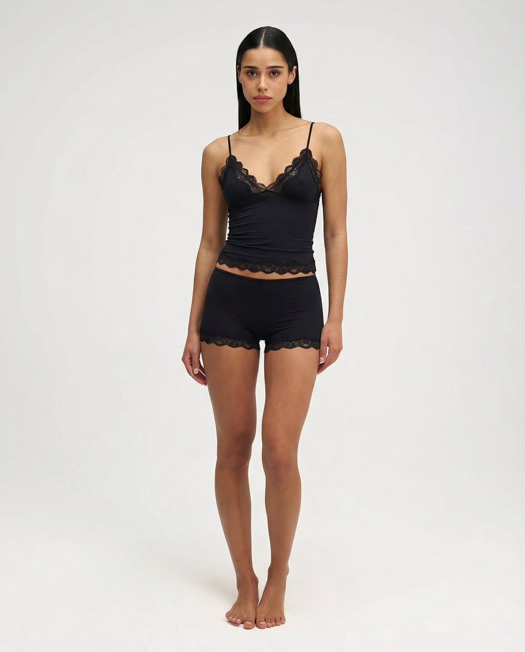 Mery™ | Conjunto de encaje con escote en V