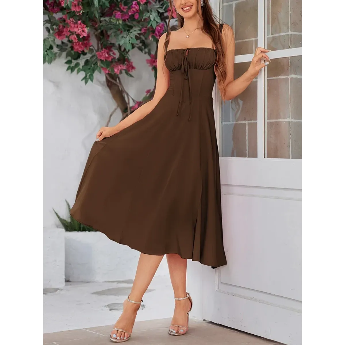 Vestido Midi Tipo Bandage con Escote de Corazón y Busto Acolchado