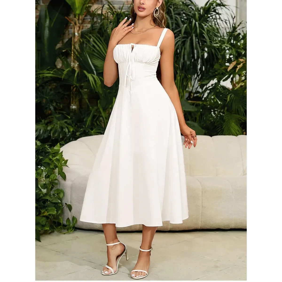 Vestido Midi Tipo Bandage con Escote de Corazón y Busto Acolchado