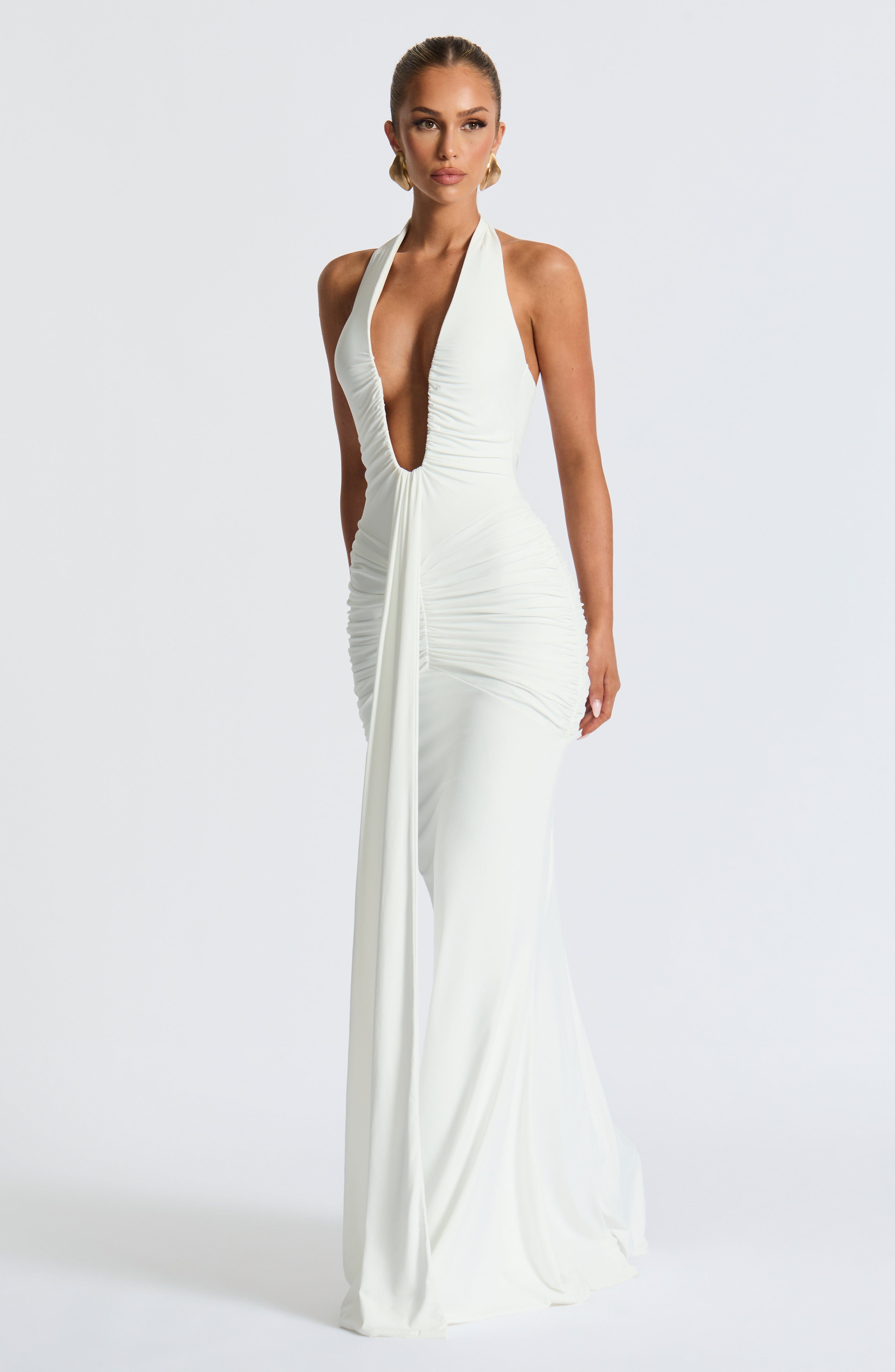 Artemis™ | Vestido premium con escote halter y drapeado escultural